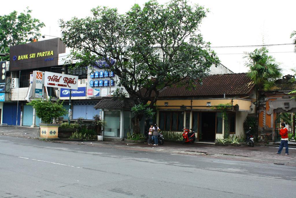 Hotel Ratih Mataram Kültér fotó